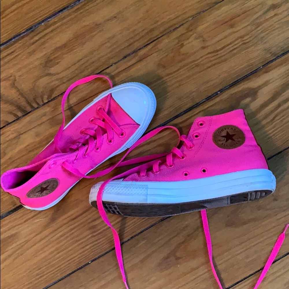 Hot pink high top converse